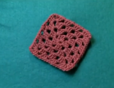 How to Crochet a Granny Square: Left-Handed