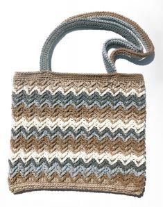 Modern Zig-Zag Crochet Bag Pattern