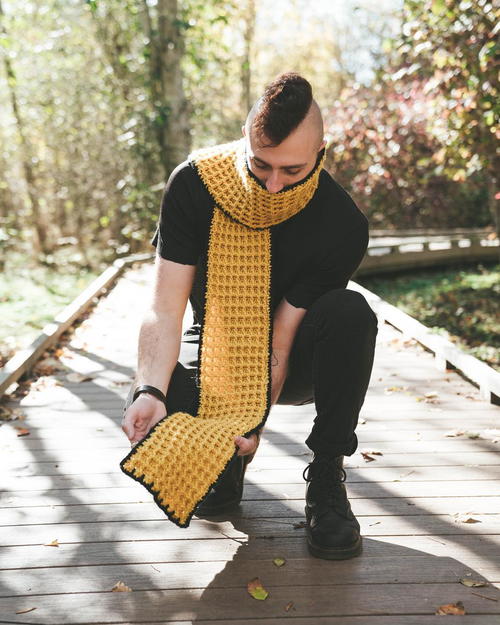 Honeycomb Scarf