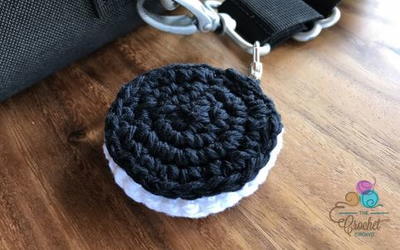 crochet luggage tags