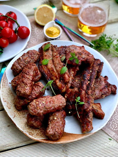 Homemade Mici – Romanian Garlicky Meat Open Sausages