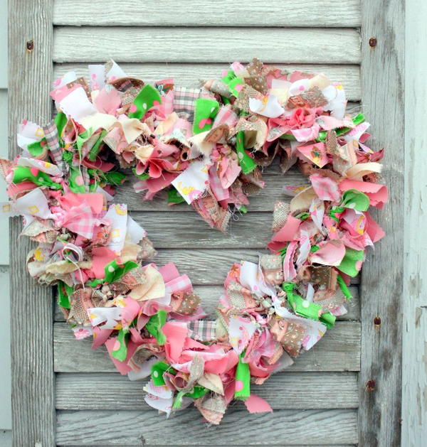 Country DIY Fabric Wreath Tutorial