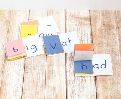 DIY Sight Word Family Flip Books for Kindergarten