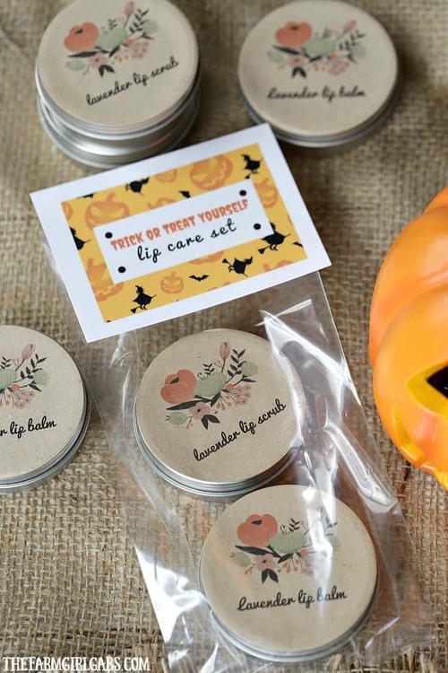 Trick Or Treat Yourself Lip Care Set