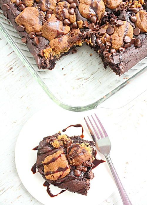 Peanut Butter Cookie Chocolate Cake 