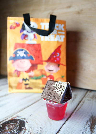 Easy Charlie Brown Halloween Treats