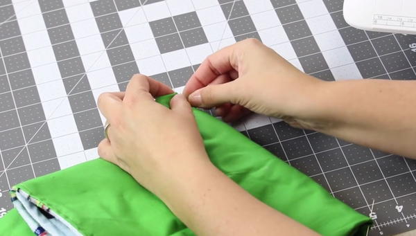How to Make a Soft Baby Blanket Step 11