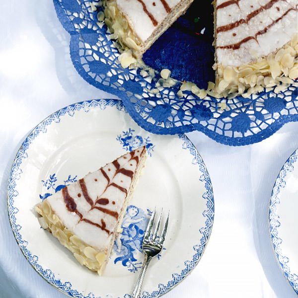 Esterhazy-Torte_UserCommentImage_ID-3354763 /upload/thumbnail1/2025/2/24/198778/thumb2