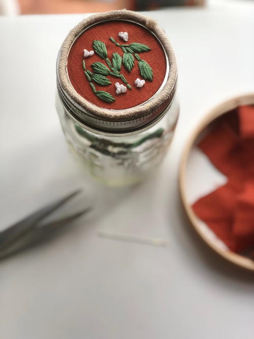 Embroidered Mason Jar Lid