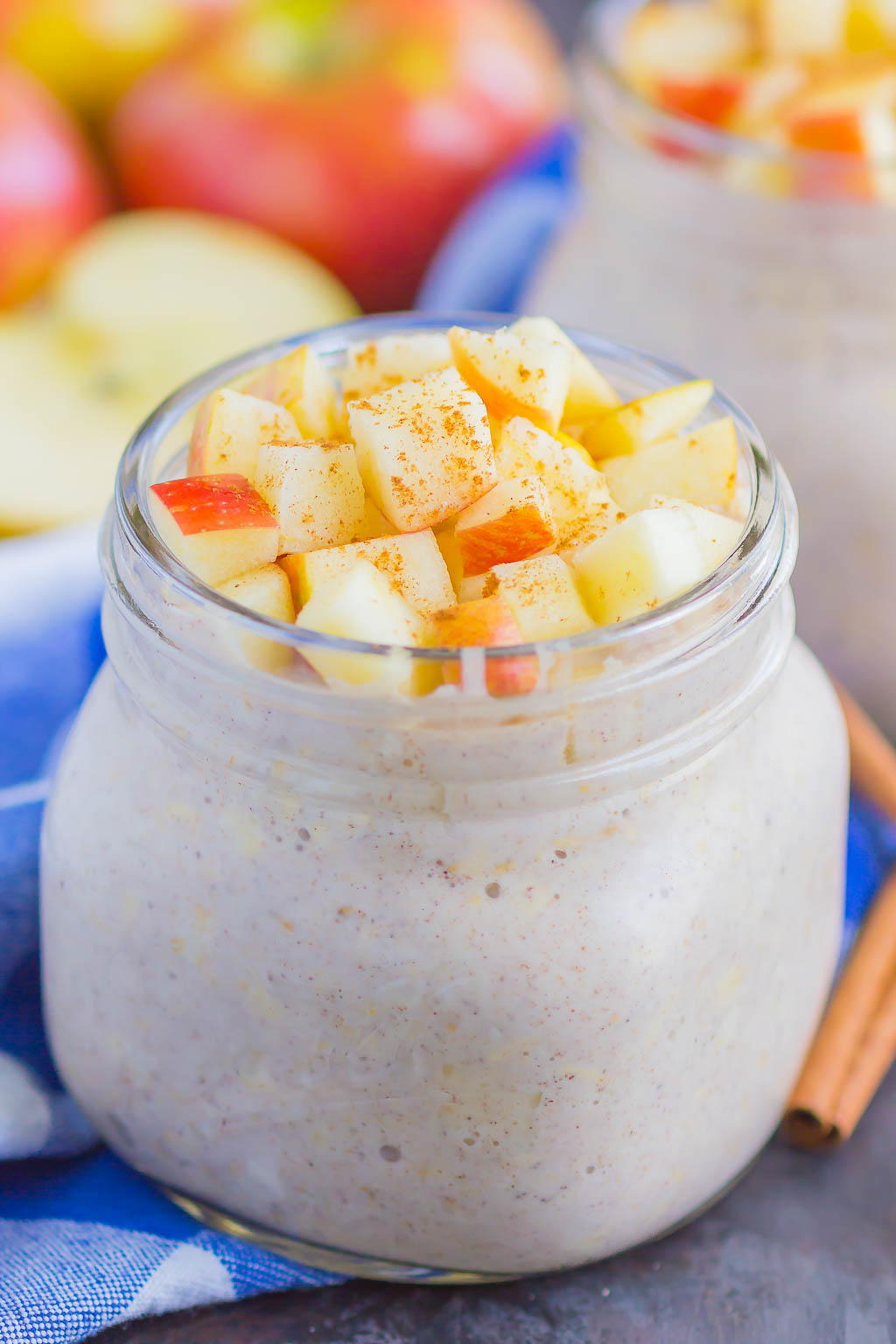 Cozy Apple Pie Overnight Oats