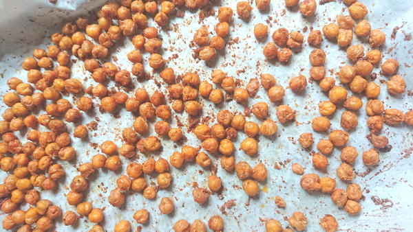 Spicy Roasted Chickpeas