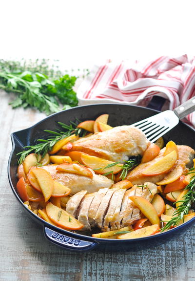 Skillet Chicken with Apples