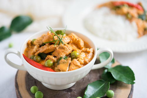 Easy Thai Chicken Panang Curry | FaveHealthyRecipes.com