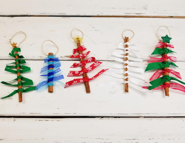 Cinnamon Stick Christmas Tree Ornaments Tutorial