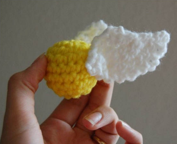 Golden Snitch Crochet Pattern