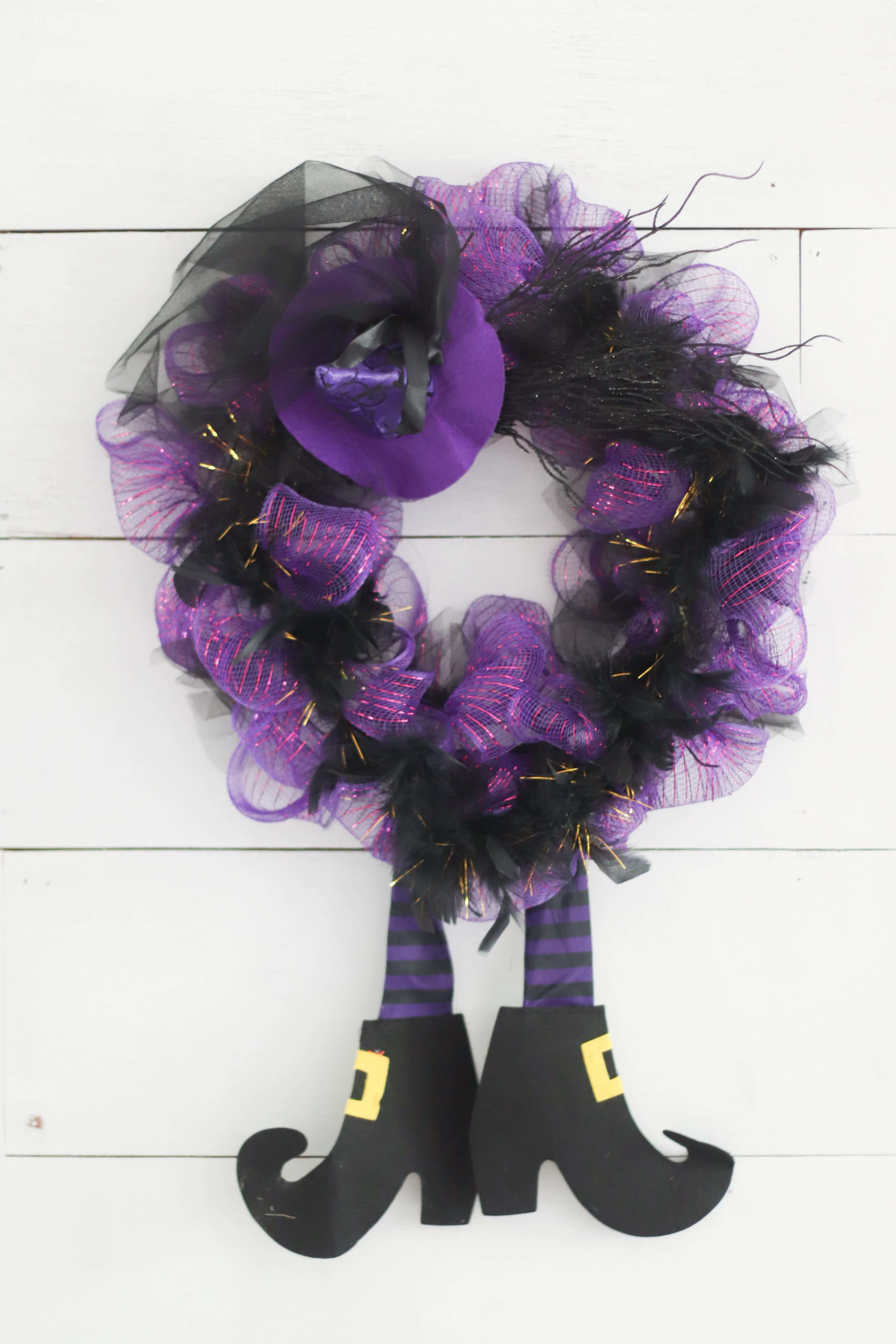 Halloween Wreath Diy Diyideacenter Halloween Wreath Diy Diyideacenter