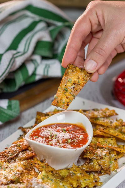 Italian Herb Baked Lasagna Chips