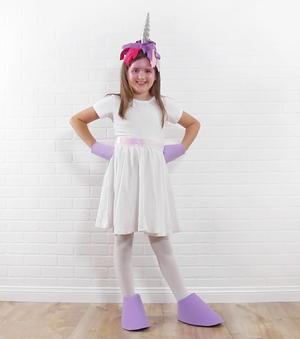 Easy No Sew Unicorn Costume Using VELCRO® Brand Sticky Back for Fabrics