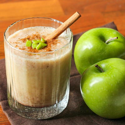 Smoothie Recipe with Apples