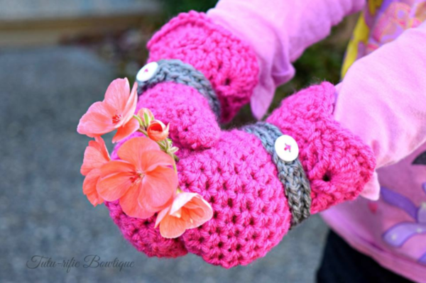 Shelby Mittens and Fingerless Gloves