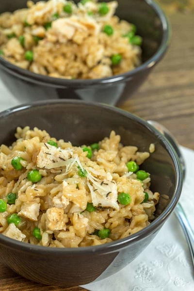 Instant Pot Chicken and Pea Risotto