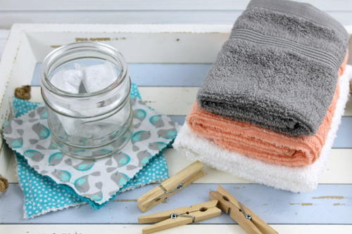 homemade-fabric-softener-sheets-with-essential-oils-favecrafts