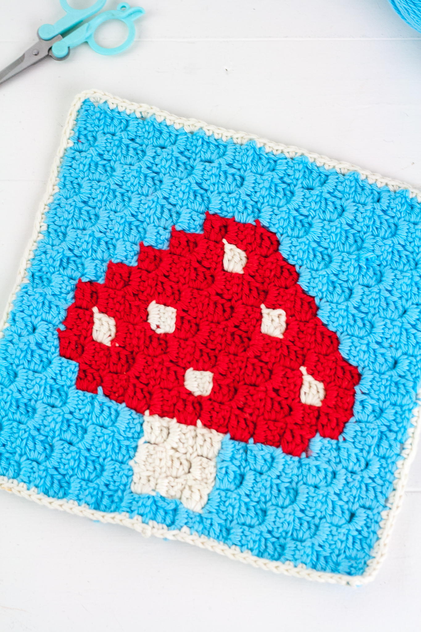 Mushroom Granny Square Crochet Pattern 