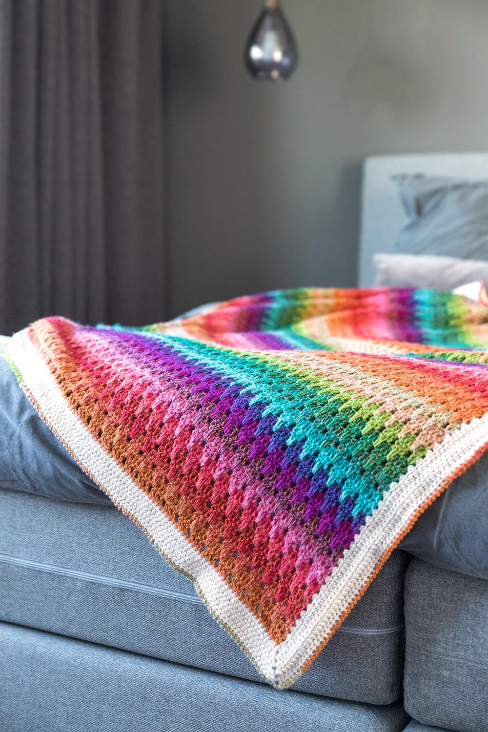 Big Larksfoot Rainbow Blanket | AllFreeCrochetAfghanPatterns.com