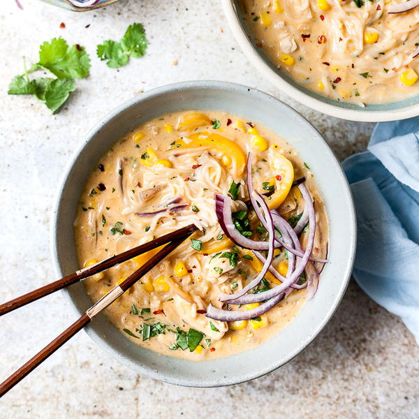 THAI CHICKEN NOODLE SOUP (RED CURRY)