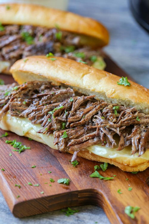 SLOW COOKER PULLED BEEF