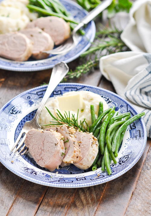 Slow Cooker Pork Tenderloin with Garlic and Rosemary