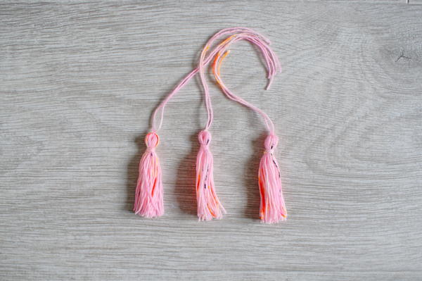 5 Minute Tassel Tutorial