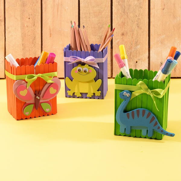 Cheerful Pen Holders Made out of Lolly Sticks