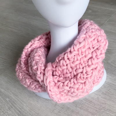 Chaucer Twist - One Hour Cowl Pattern