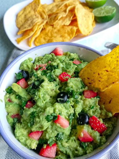 The Best Guacamole With Berries
