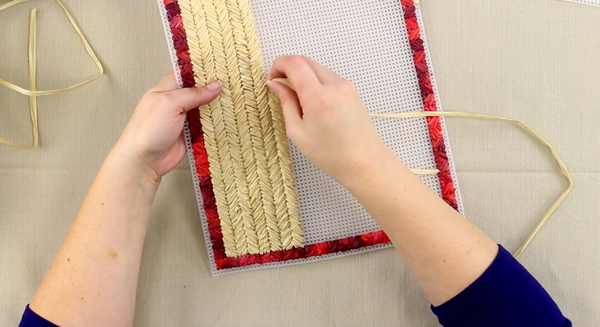 Image shows the Spice Islands Placemat Pattern being worked on.