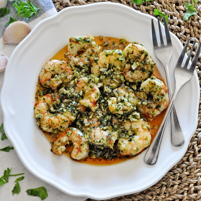 Spanish SautÉed Shrimp With Green Garlic Sauce