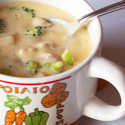 Cheddar And Broccoli Soup With Ham