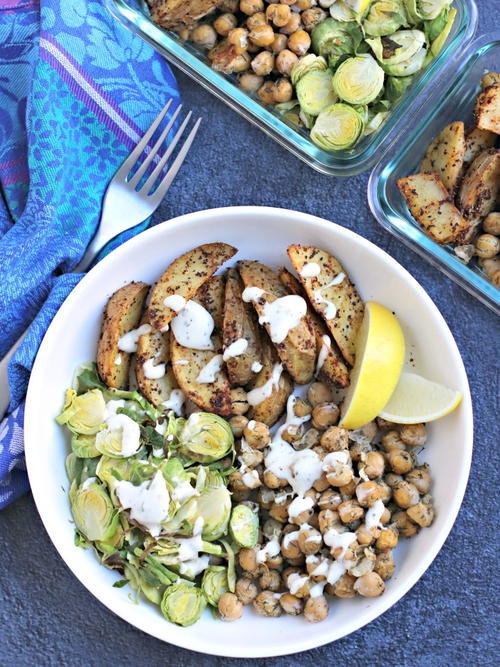 Dill Roasted Garbanzo Beans With Potatoes | FaveHealthyRecipes.com