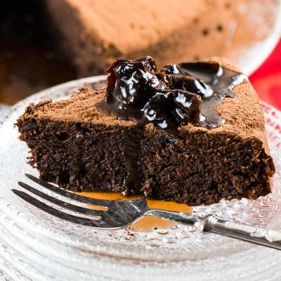 Fudgy Chocolate Prune Cake