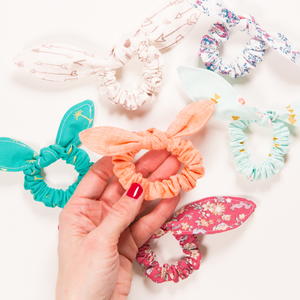 Mini DIY Bow Scrunchies