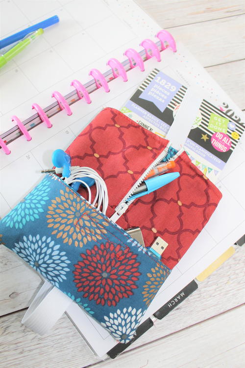 Simple Planner Pouch