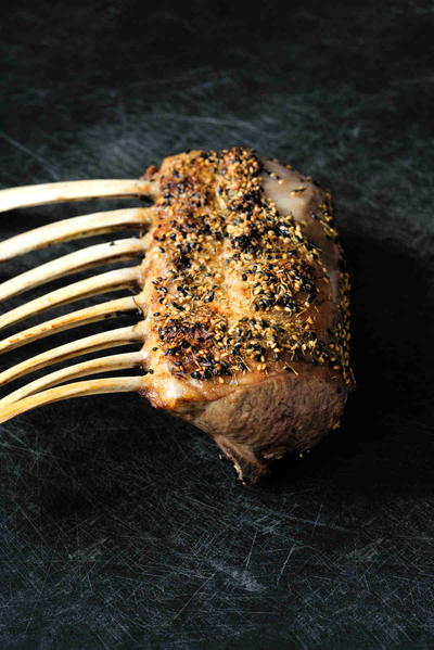 Sesame Thyme Crusted Rack Of Lamb