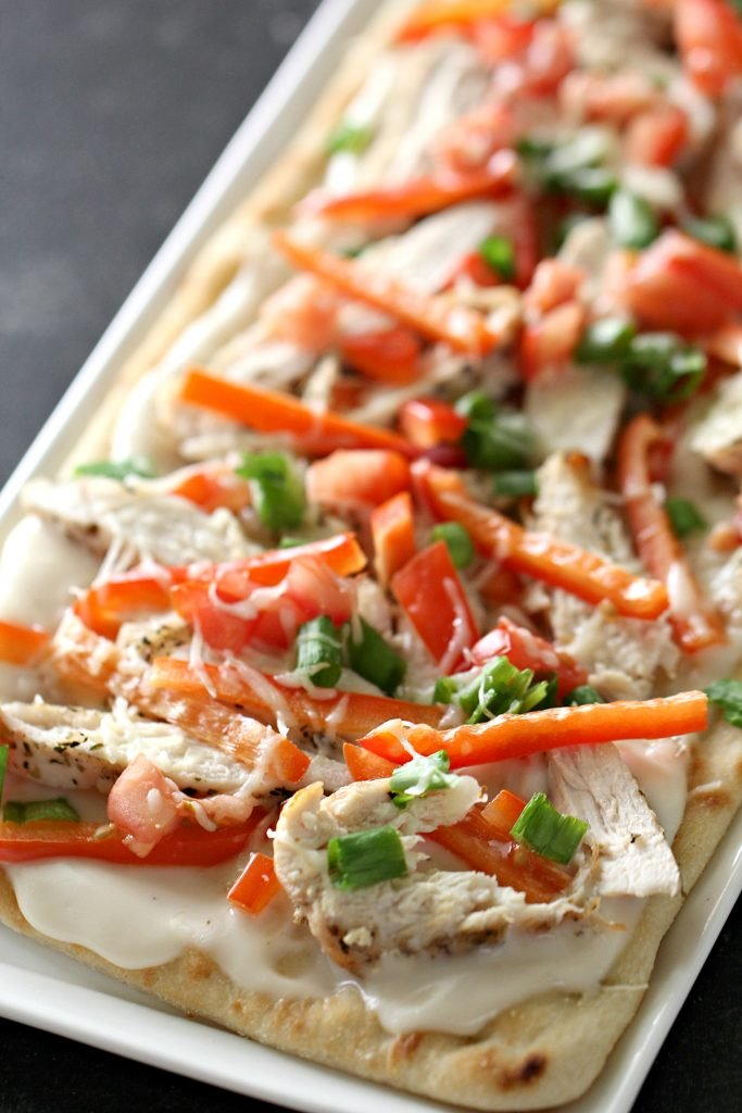 Copycat Olive Garden Grilled Chicken Pizza Flatbread