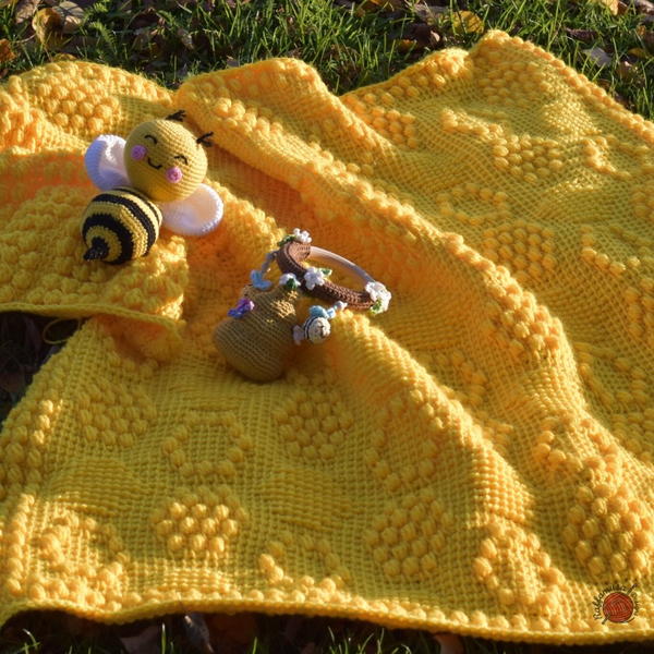 Afghan Beehive Baby Blanket
