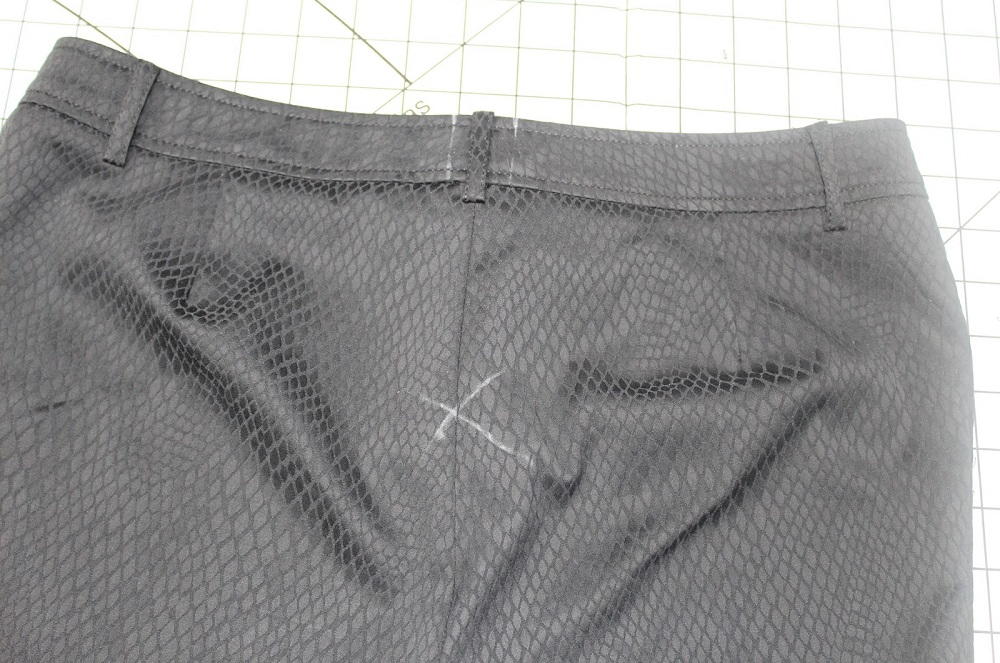 How to Alter the Waist on Pants