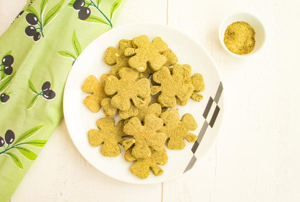 Low Carb Savory Cookies With Stinging Nettle Flour 