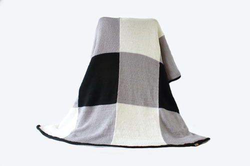 Ammara Throw