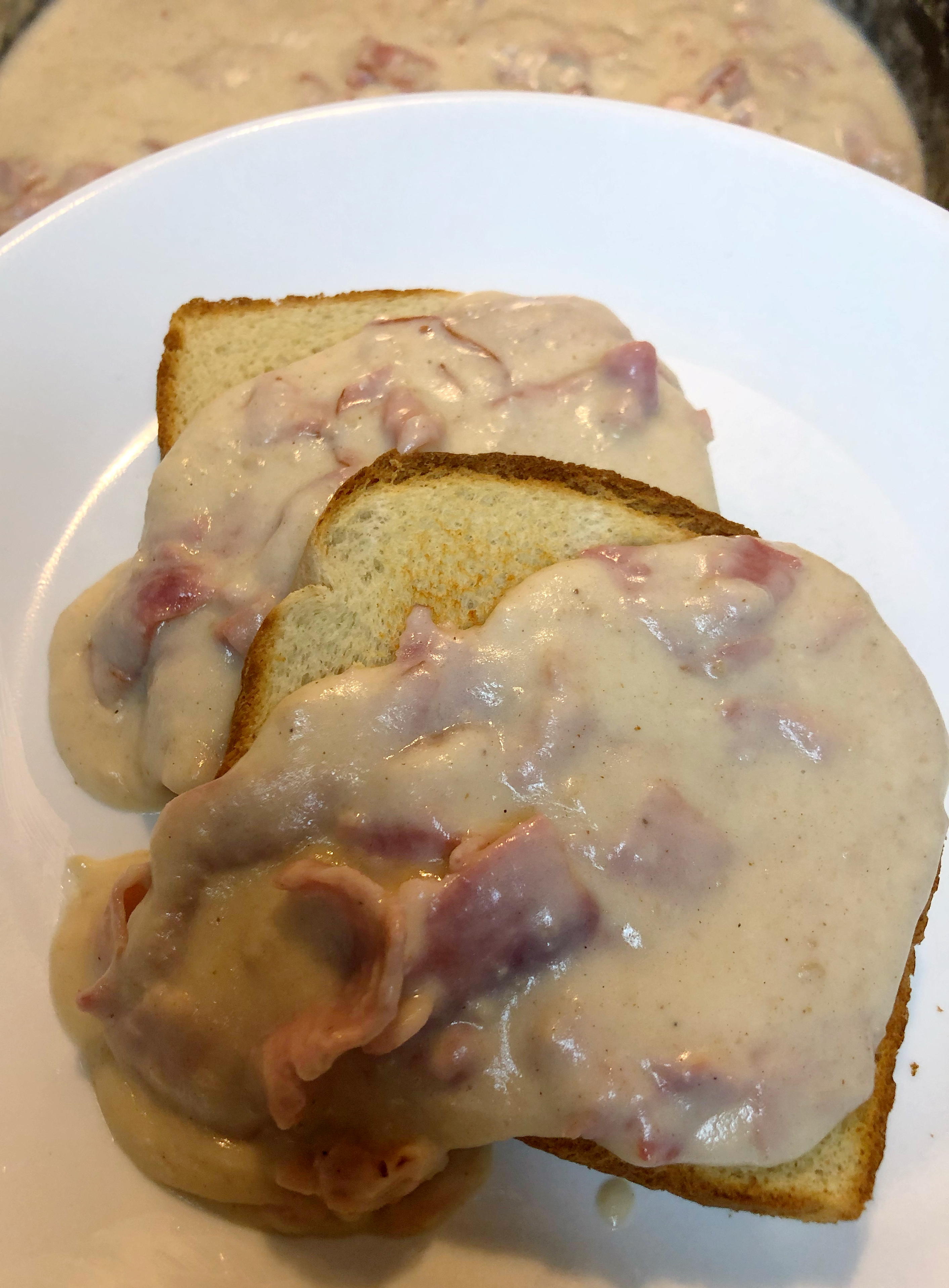 Easy Creamed Ham On Toast