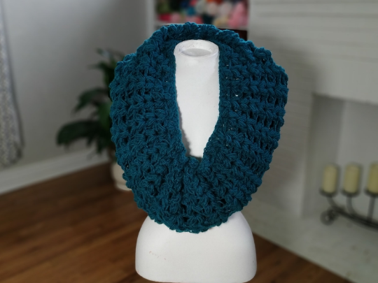 Magic Scarf Convertible Crochet Scarf Pattern